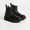 Scarpe-Brunello Cucinelli Chelsea boot in vitello Mat con monile Nero (C101)