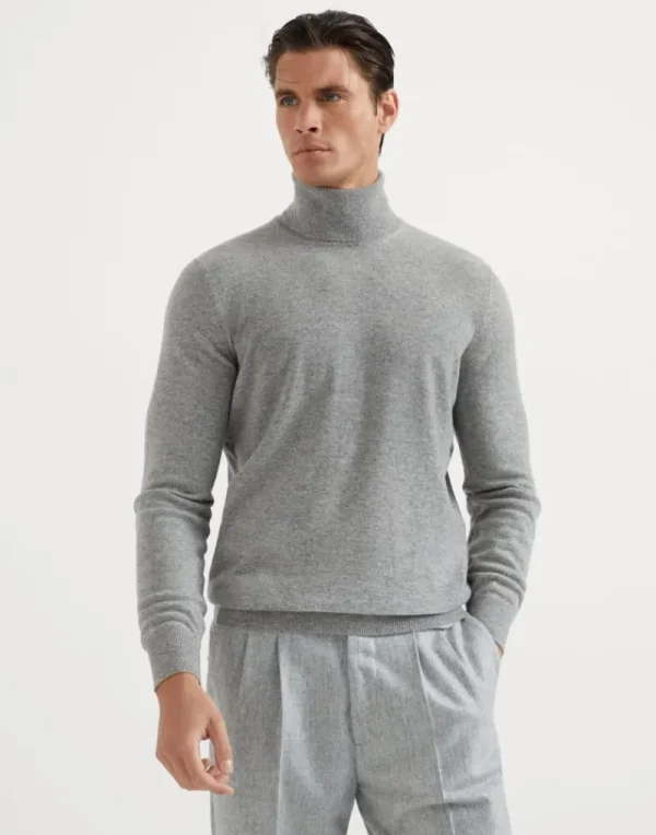 Maglieria-Brunello Cucinelli Maglia collo alto in cashmere Grigio Chiaro (CZ621)