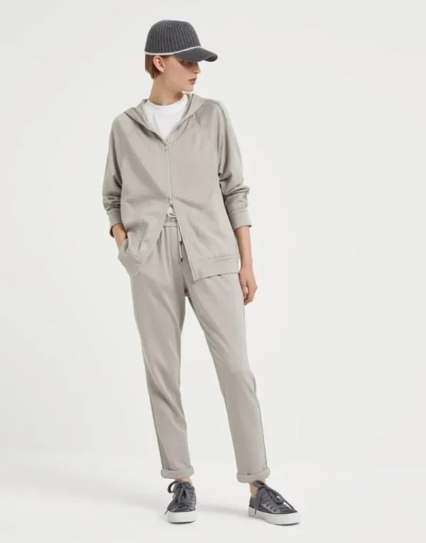 Travelwear-Brunello Cucinelli Pantalone in interlock di cotone e seta comfort con Precious Stripe Grigio Chiaro (C9593)