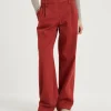 Pantaloni-Brunello Cucinelli Pantalone Loose Straight in denim tinto stretch con monile Rosso (C021)