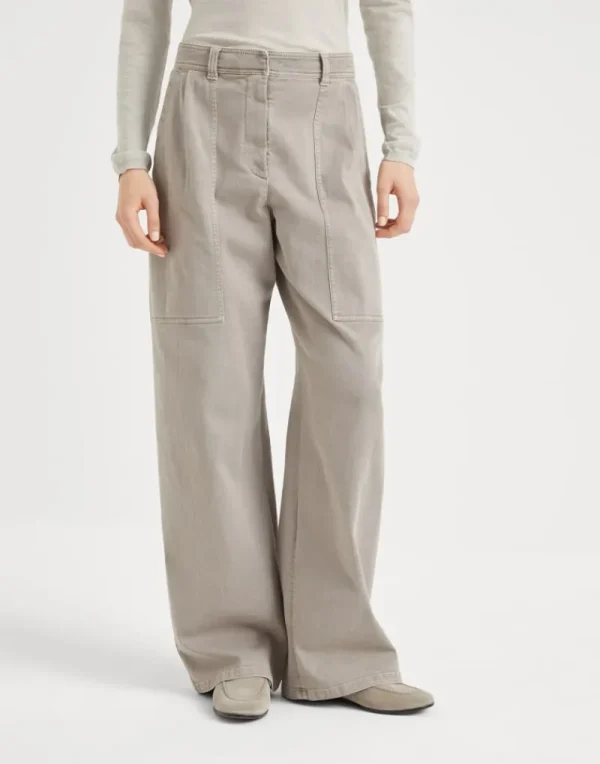 Pantaloni-Brunello Cucinelli Pantalone Loose Utility in denim tinto stretch con monile Beige Freddo (C9729)