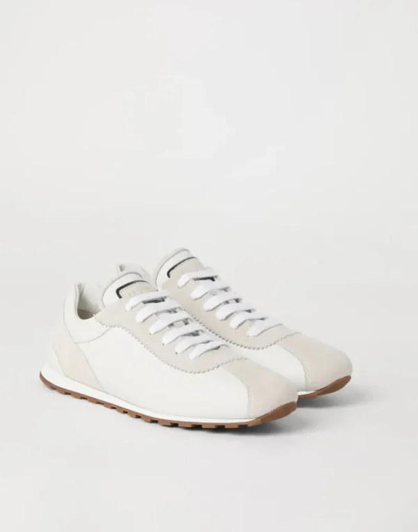 Sneakers-Brunello Cucinelli Runners in camoscio e vitello con monile Bianco (C159)