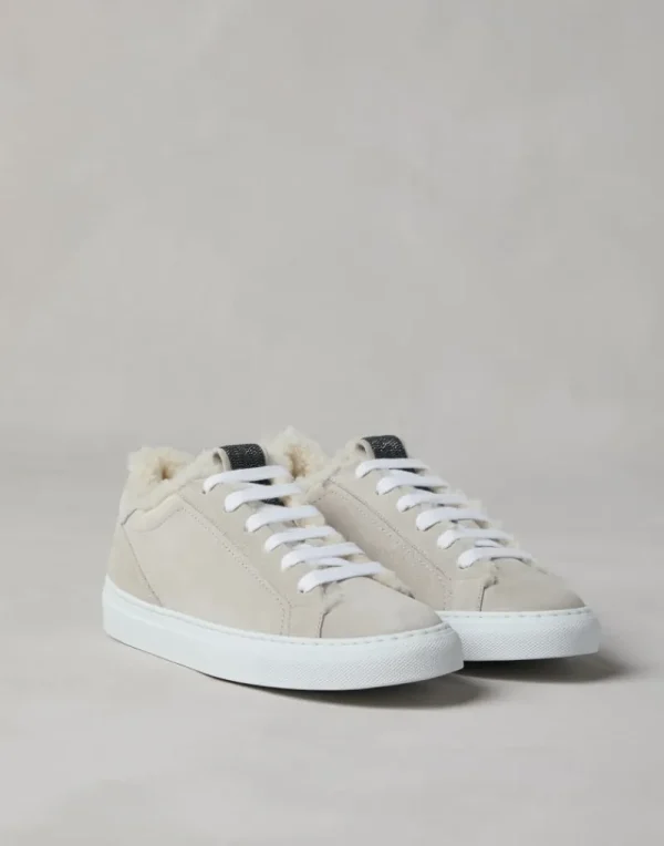 Sneakers-Brunello Cucinelli Sneakers in camoscio con fodera in shearling e Precious Detail Grigio Chiaro (C9593)